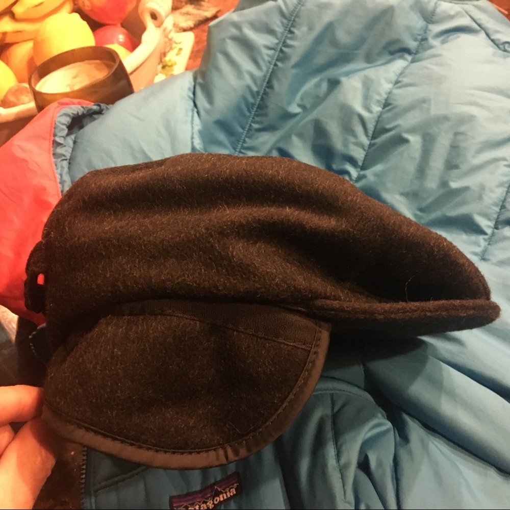 Lands' End Black Wool Cap
